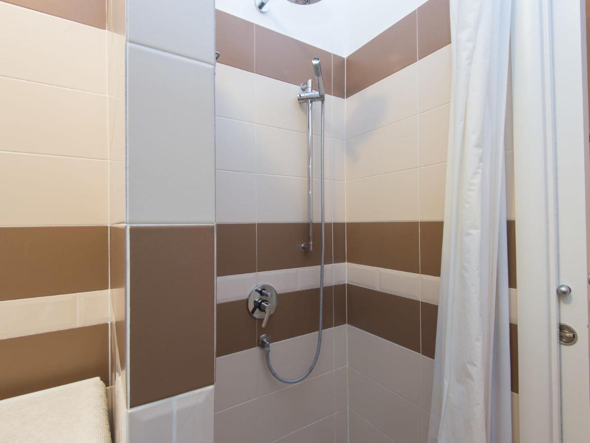 Apartment Regina'S House - St Peter By Interhome Rome Bagian luar foto